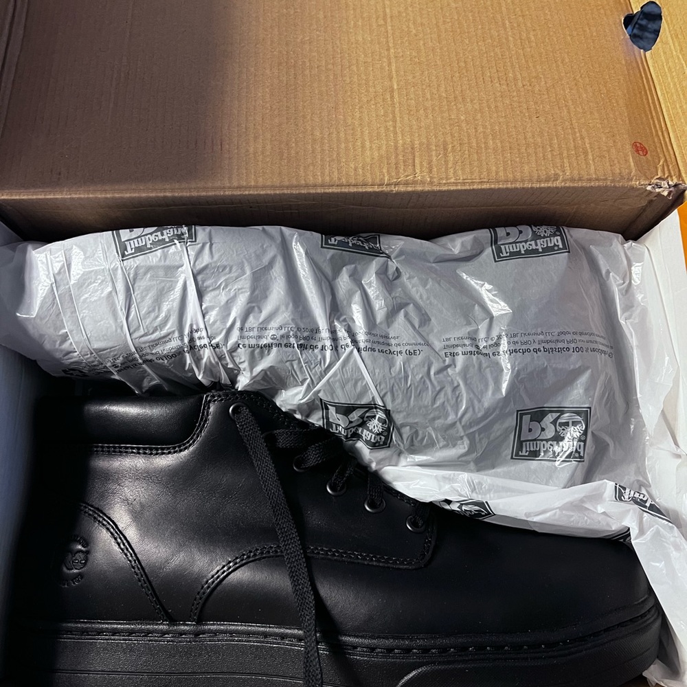New timberland steel toe work boots